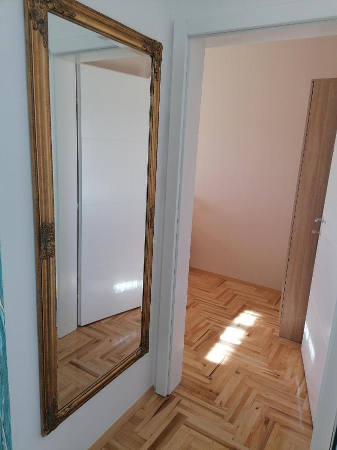 Krstic_Lux Apartman Суботиця Екстер'єр фото