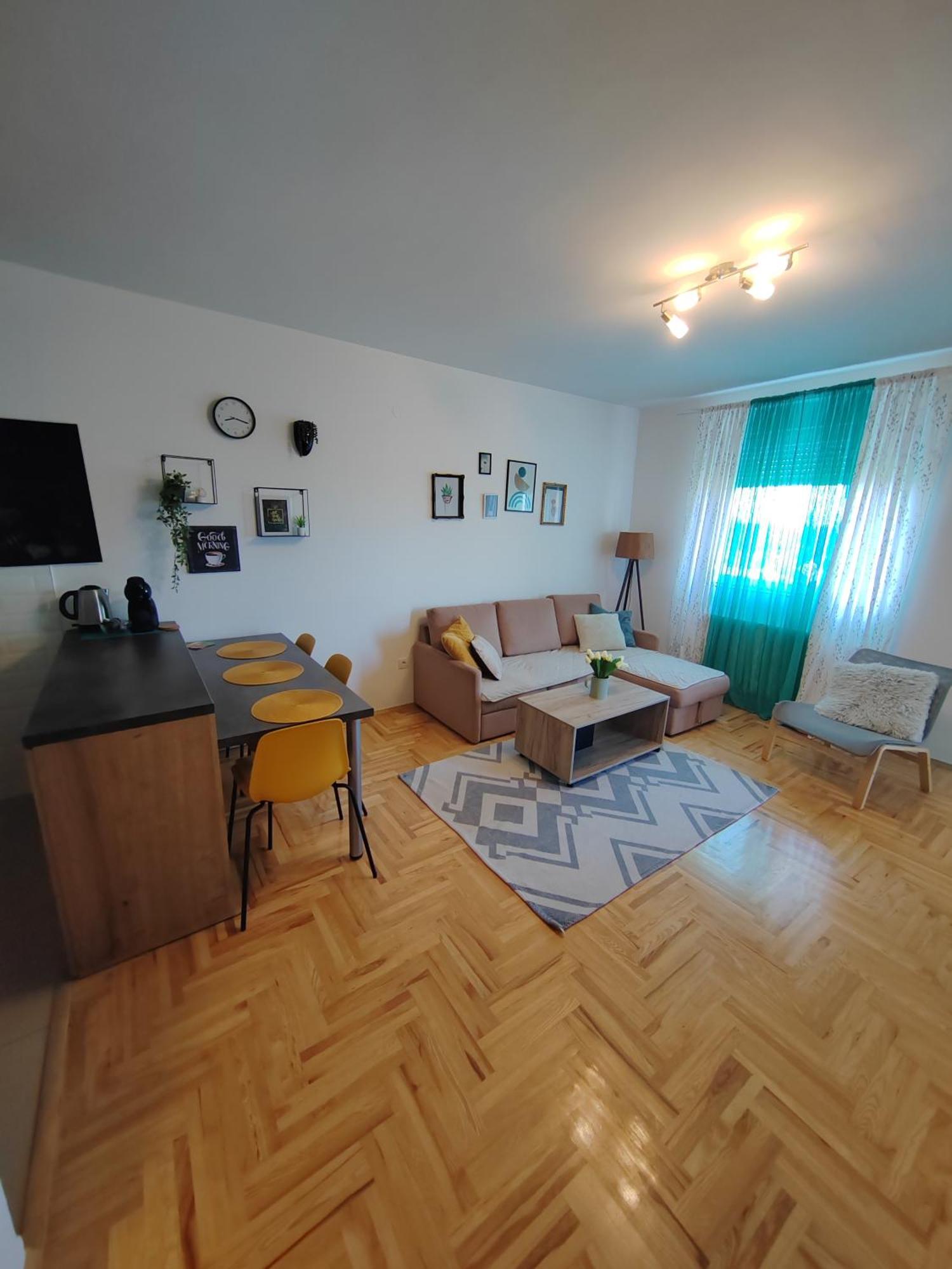 Krstic_Lux Apartman Суботиця Екстер'єр фото